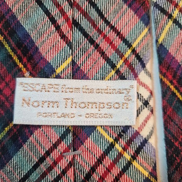 Norm Thompson Wool Plaid Tie Made in Oregon "Escape from the ordinary" - Picture 5 of 5
